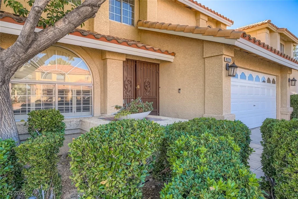 8225 Bermuda Beach, Las Vegas, NV 89128