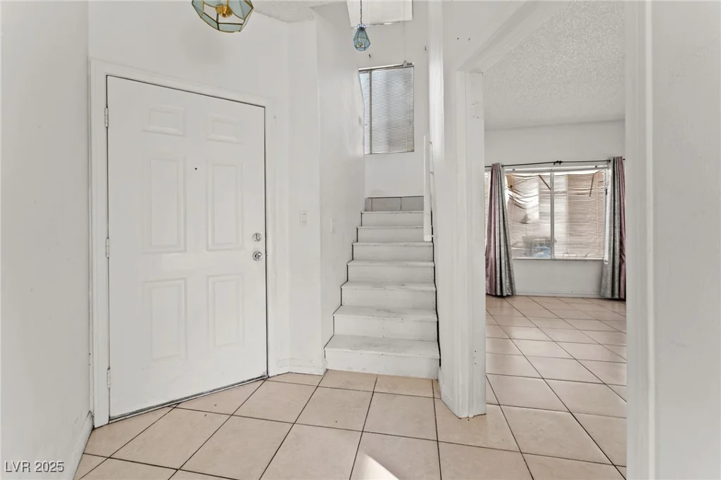 6673 Silver Penny, Las Vegas, NV 89108