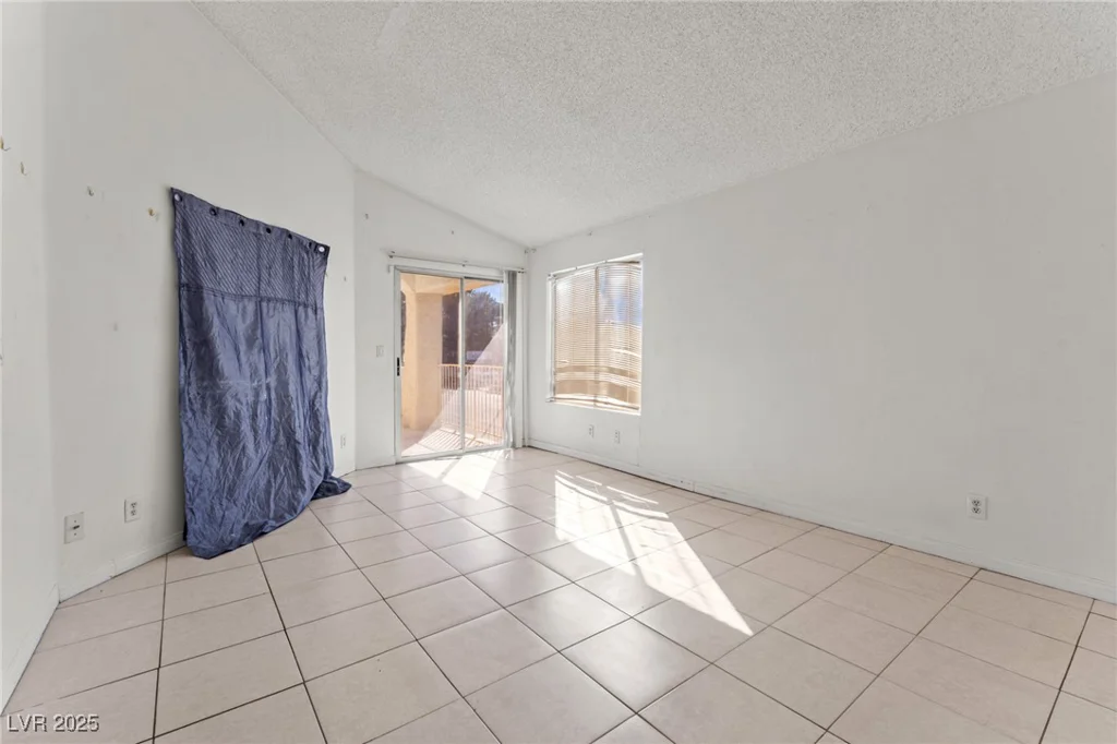 6673 Silver Penny, Las Vegas, NV 89108