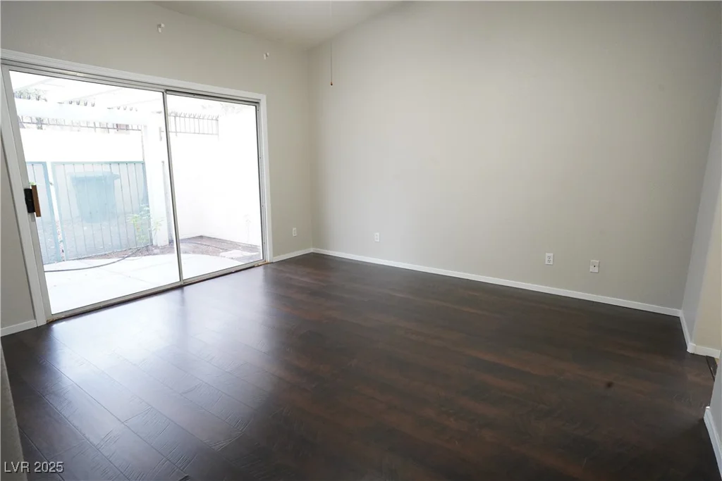 5958 Greenery View, Las Vegas, NV 89118