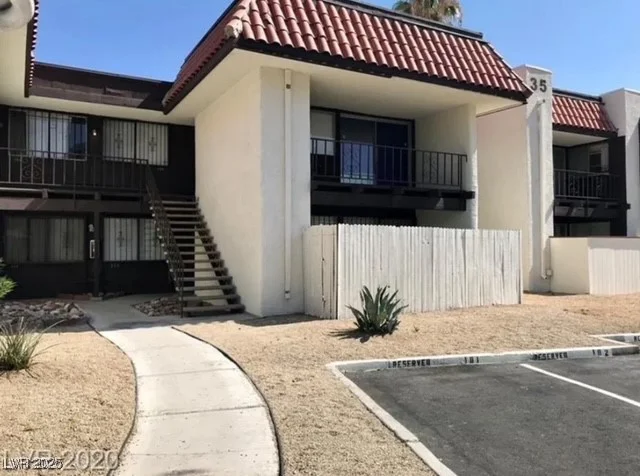 1405 Vegas Valley, Las Vegas, NV 89169