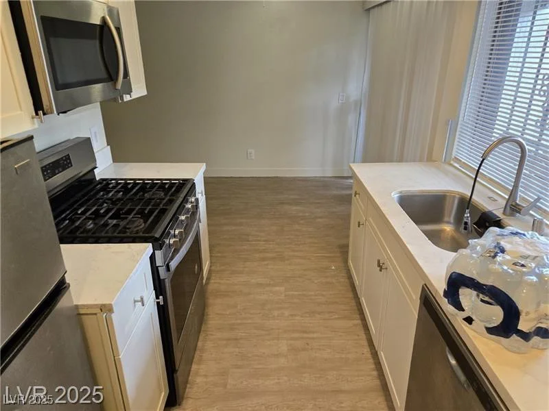 1405 Vegas Valley, Las Vegas, NV 89169