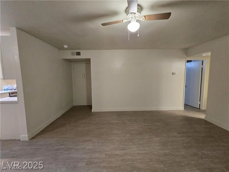 1405 Vegas Valley, Las Vegas, NV 89169