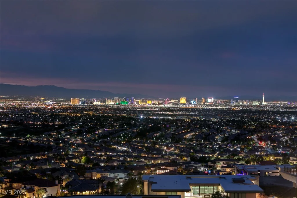 9 Boulderback, Henderson, NV 89012