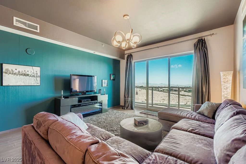 8255 Las Vegas, Las Vegas, NV 89123