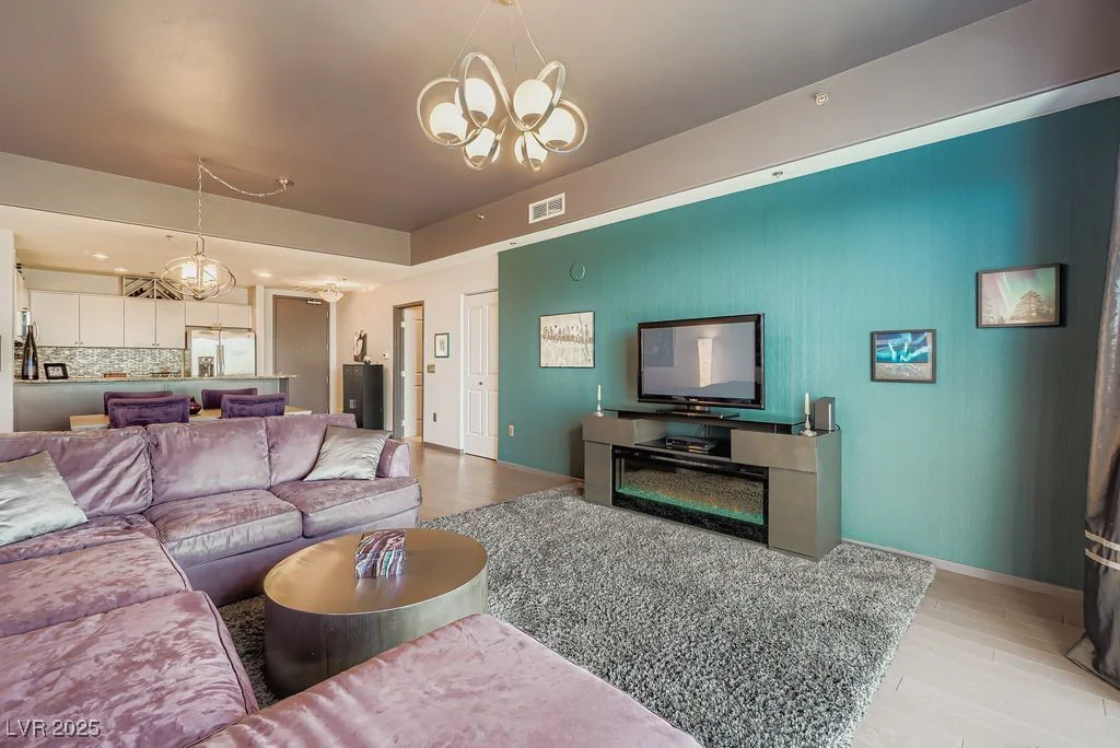 8255 Las Vegas, Las Vegas, NV 89123