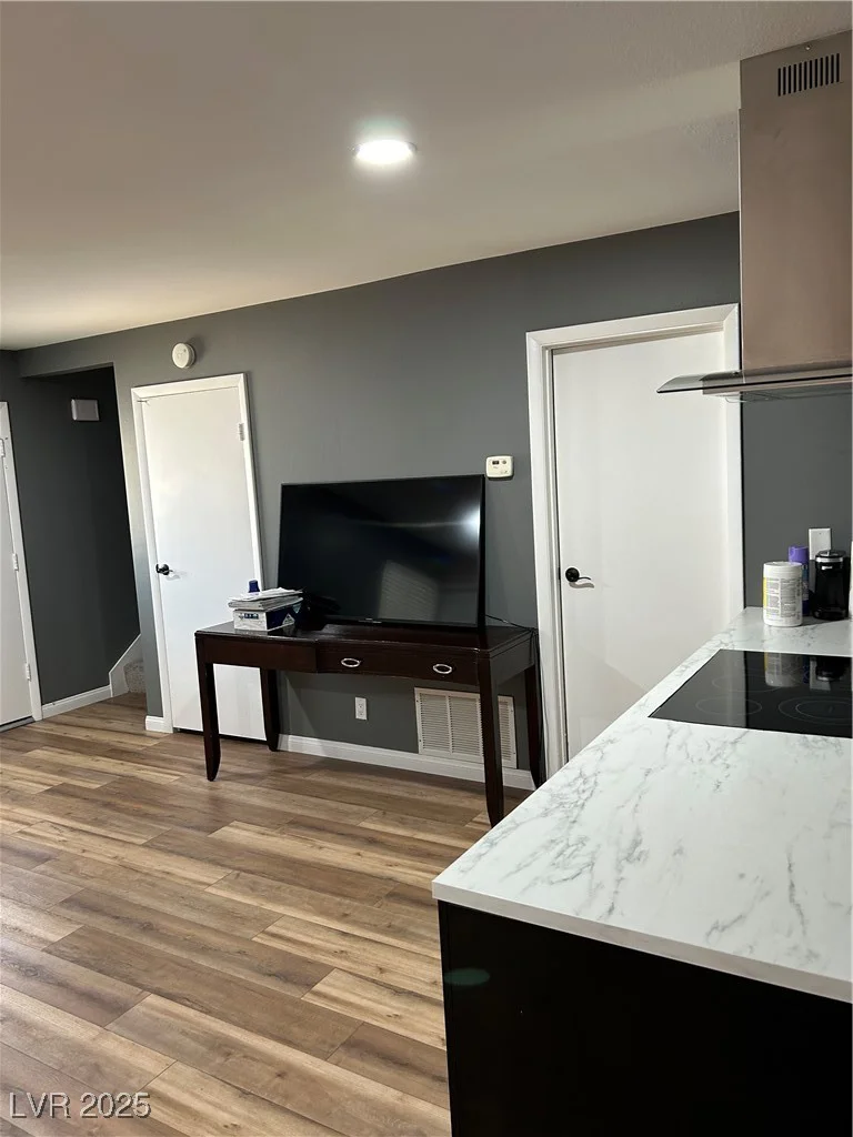 1454 Elizabeth, Las Vegas, NV 89119