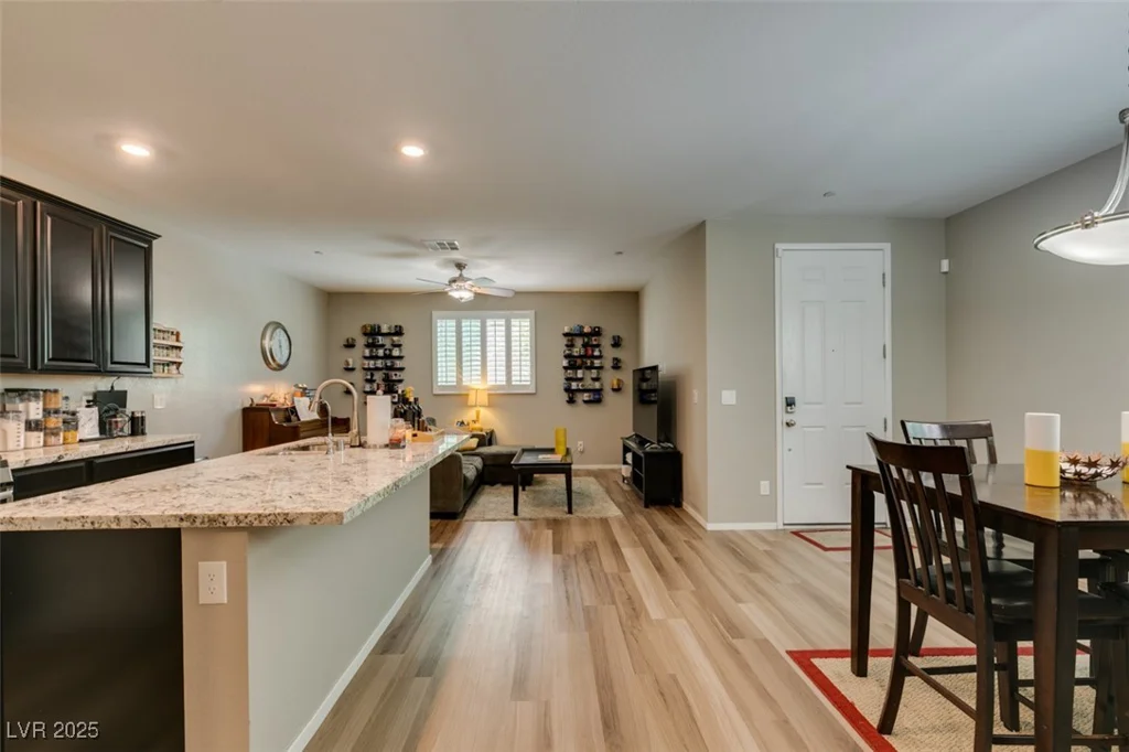 6472 Centennial Skies, North Las Vegas, NV 89086