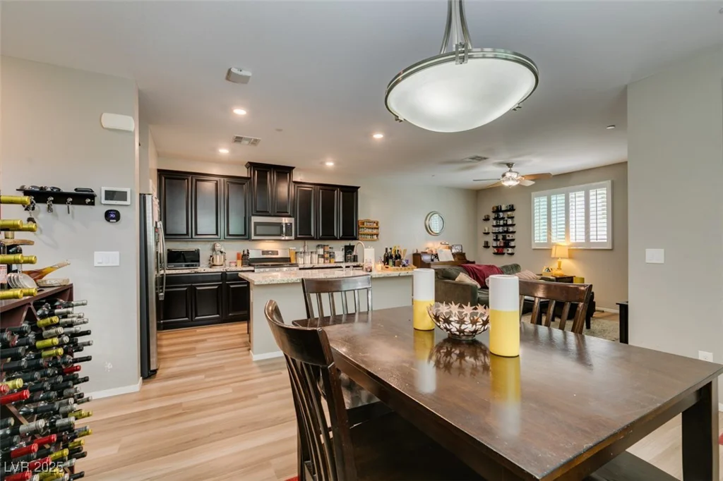 6472 Centennial Skies, North Las Vegas, NV 89086