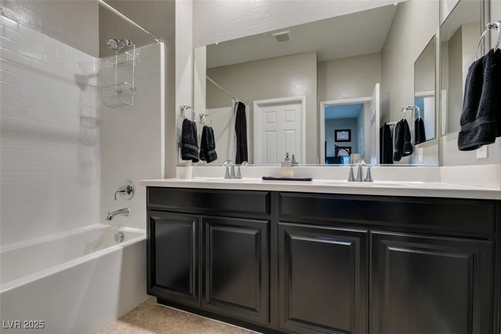 6472 Centennial Skies, North Las Vegas, NV 89086