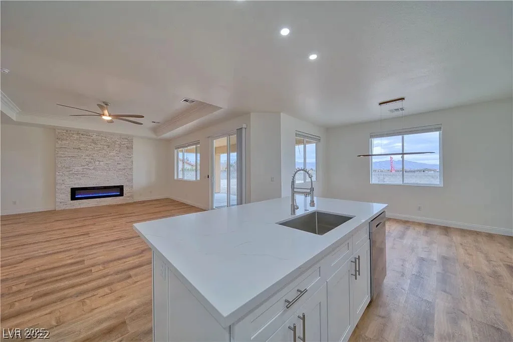 6440 Montclair, Pahrump, NV 89061