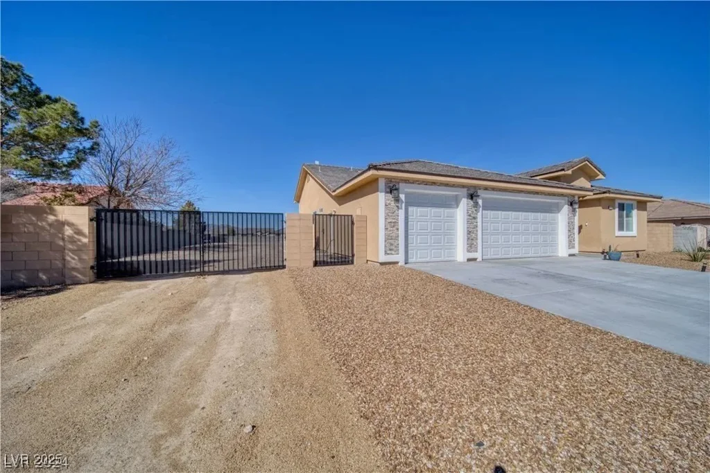 6440 Montclair, Pahrump, NV 89061