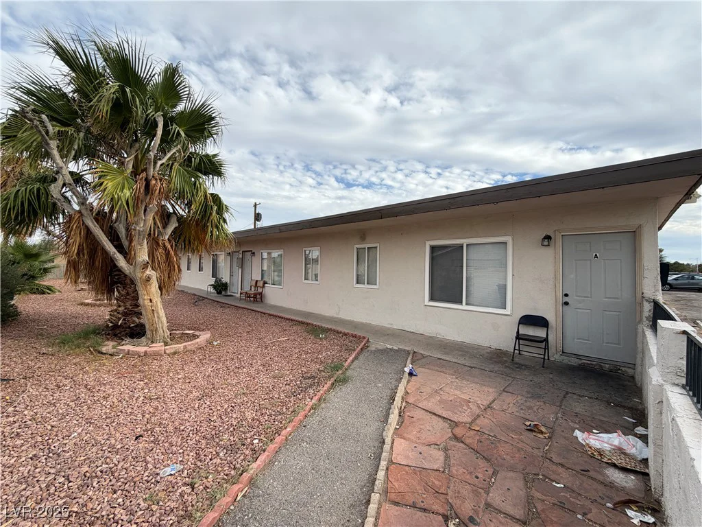 2252 Ellis, North Las Vegas, NV 89030