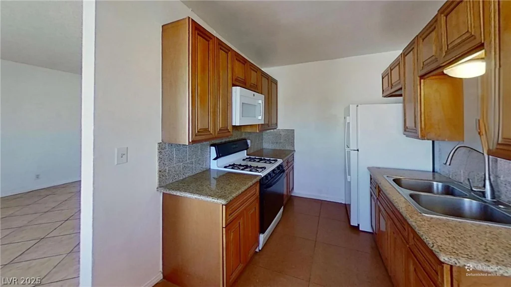 2252 Ellis, North Las Vegas, NV 89030