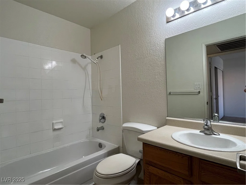 5024 Rainbow, Las Vegas, NV 89118