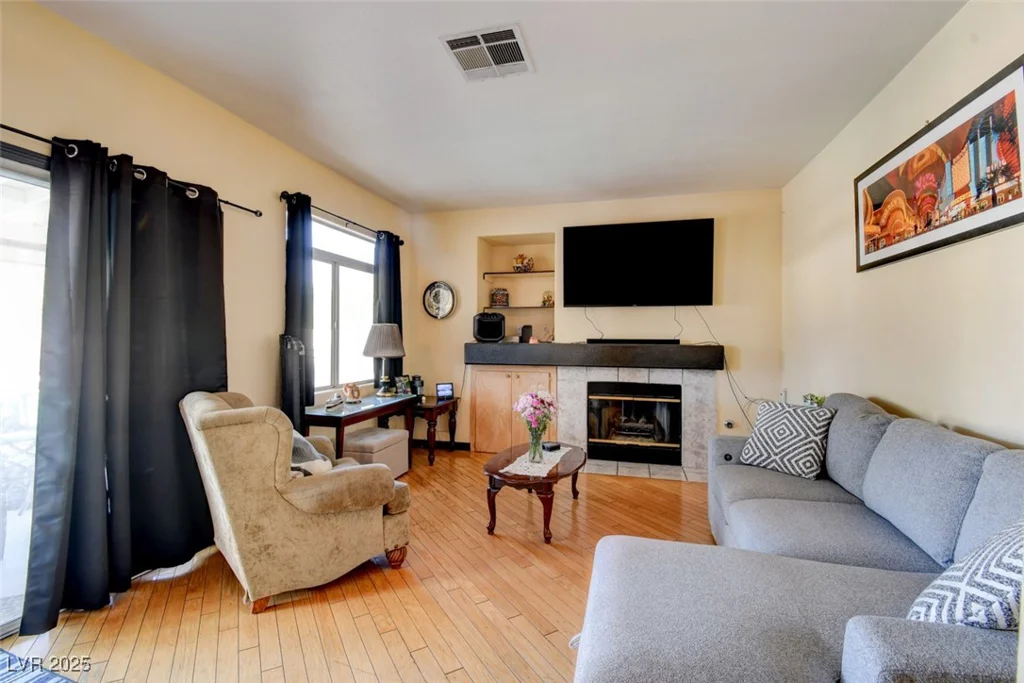 4533 Vogue, Las Vegas, NV 89129