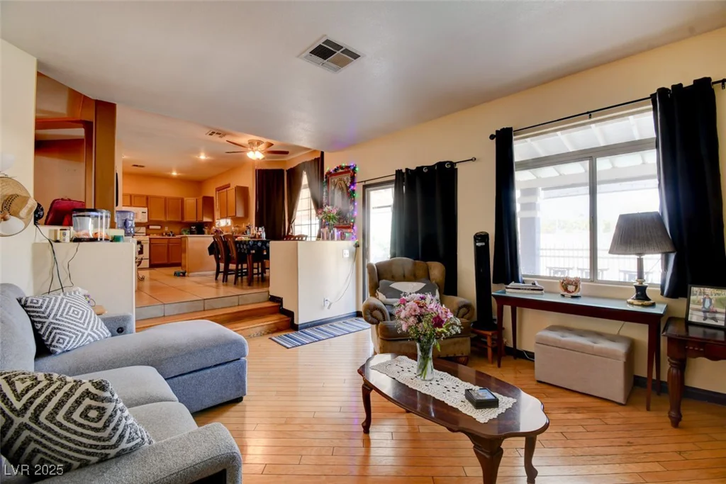 4533 Vogue, Las Vegas, NV 89129