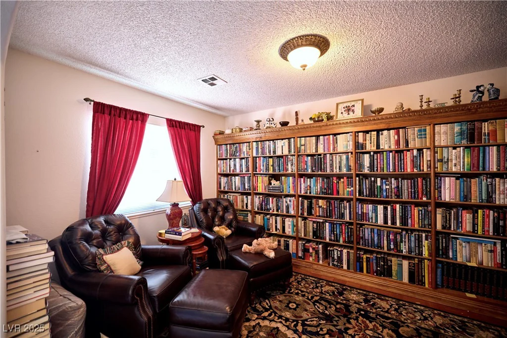 3212 Moonflower, Las Vegas, NV 89146