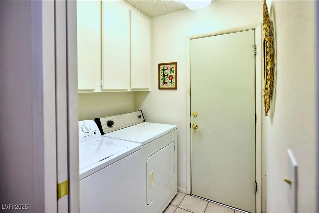 3212 Moonflower, Las Vegas, NV 89146