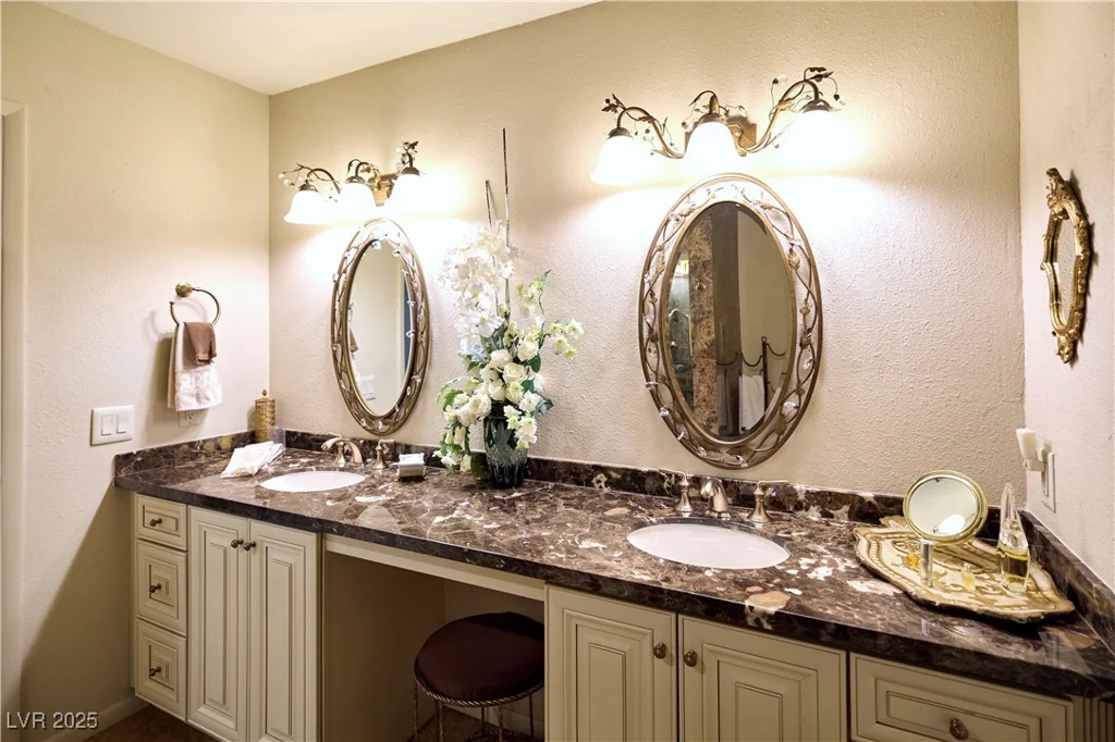 3212 Moonflower, Las Vegas, NV 89146
