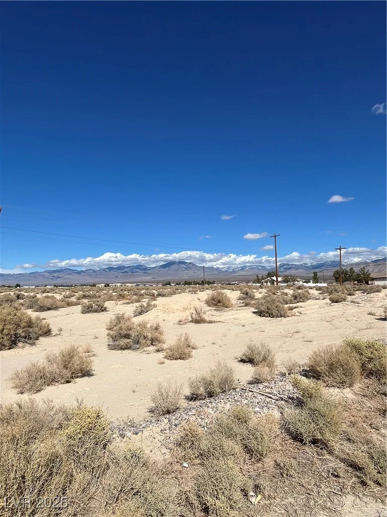 1720 Idaho, Pahrump, NV 89048