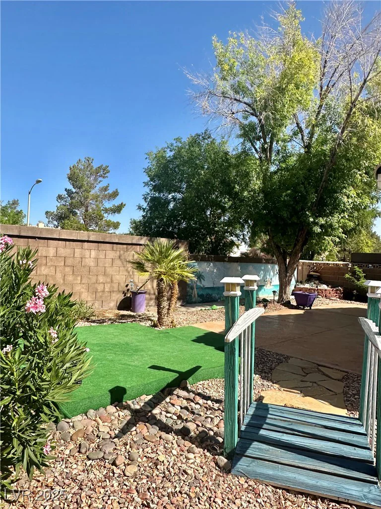 1461 Harmony Hill, Henderson, NV 89014