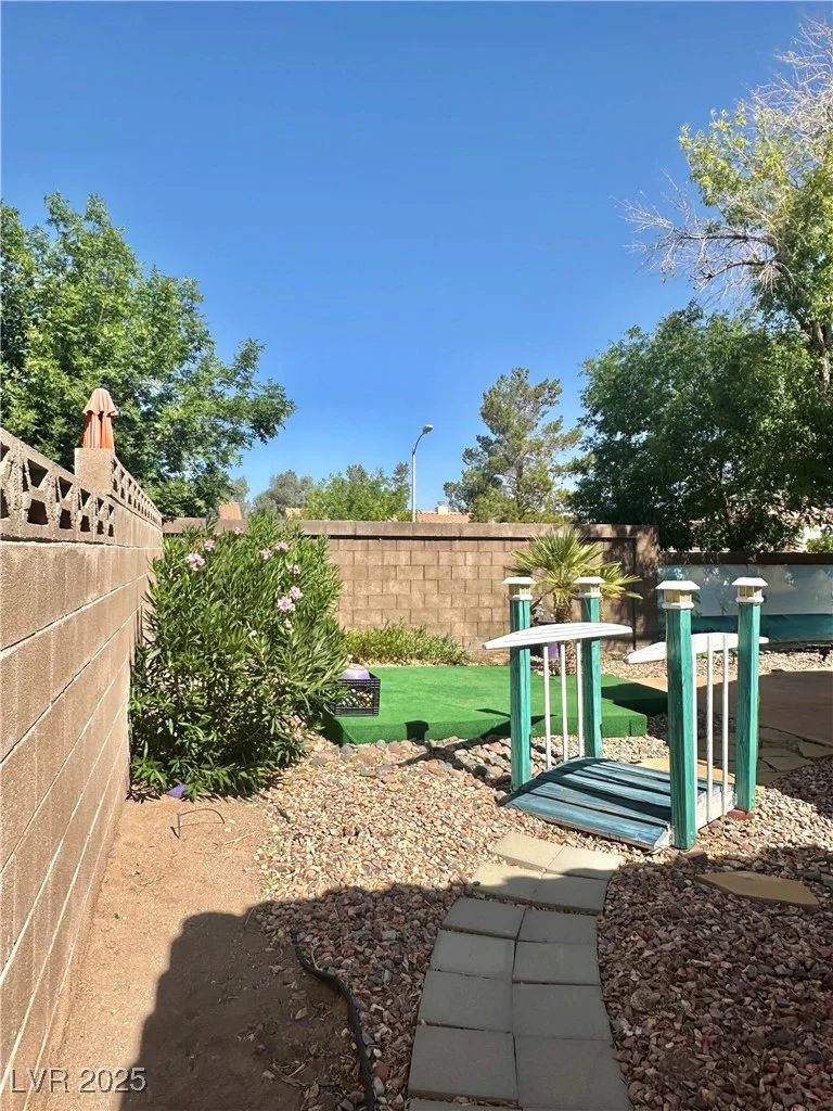 1461 Harmony Hill, Henderson, NV 89014
