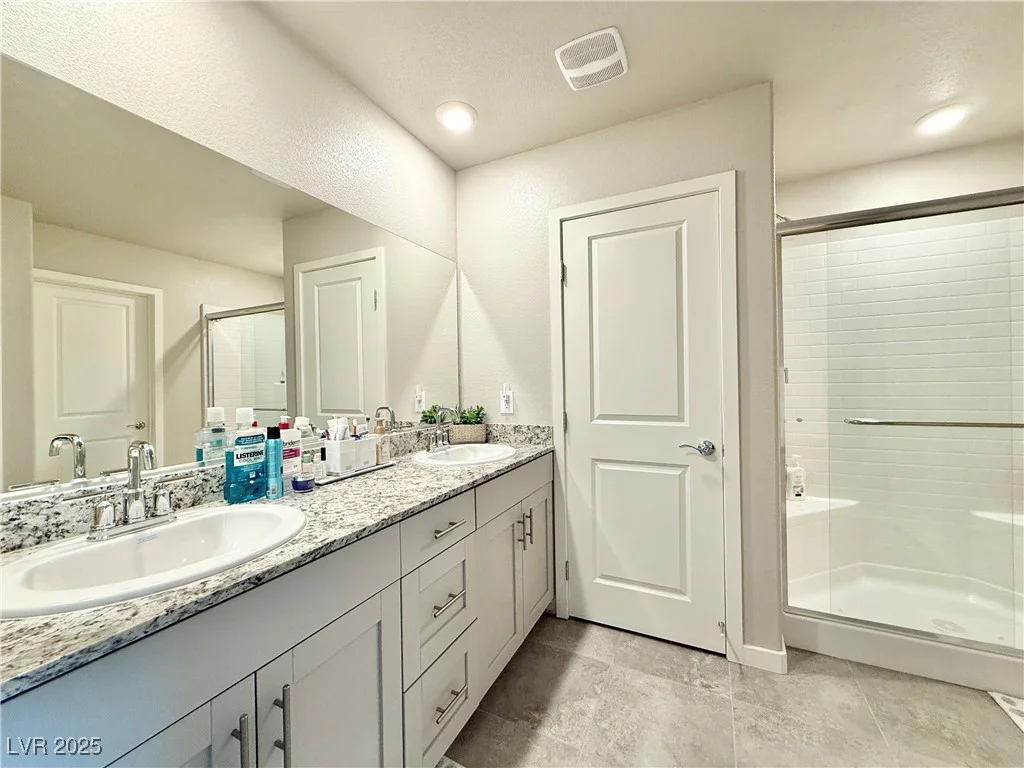 7842 Pink Opal, Las Vegas, NV 89113