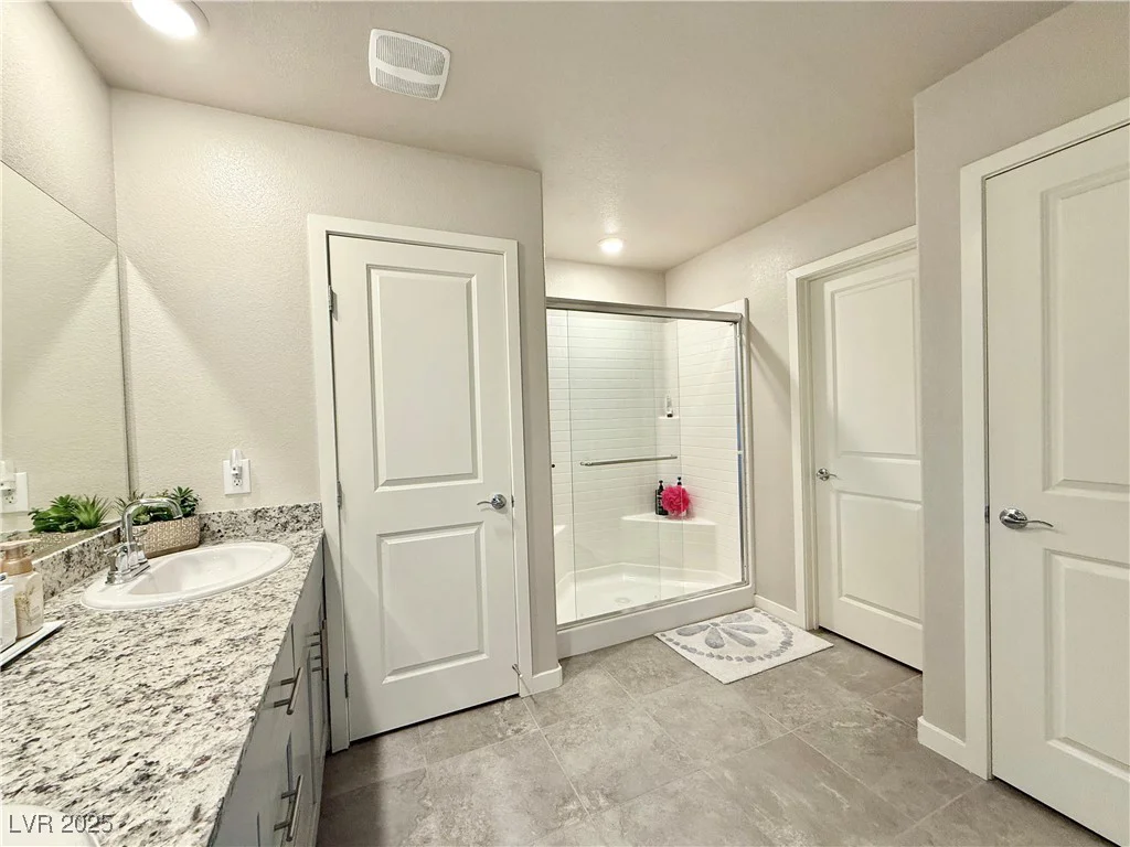 7842 Pink Opal, Las Vegas, NV 89113