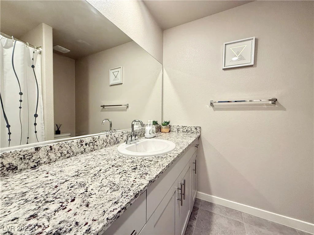 7842 Pink Opal, Las Vegas, NV 89113