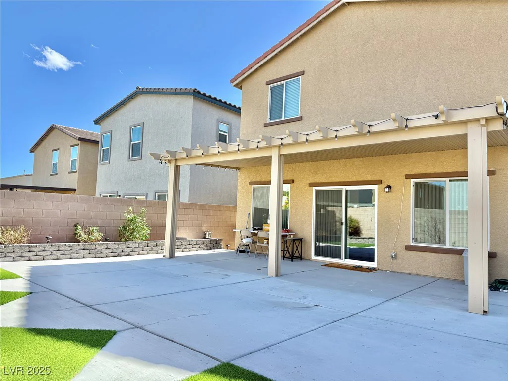 7842 Pink Opal, Las Vegas, NV 89113