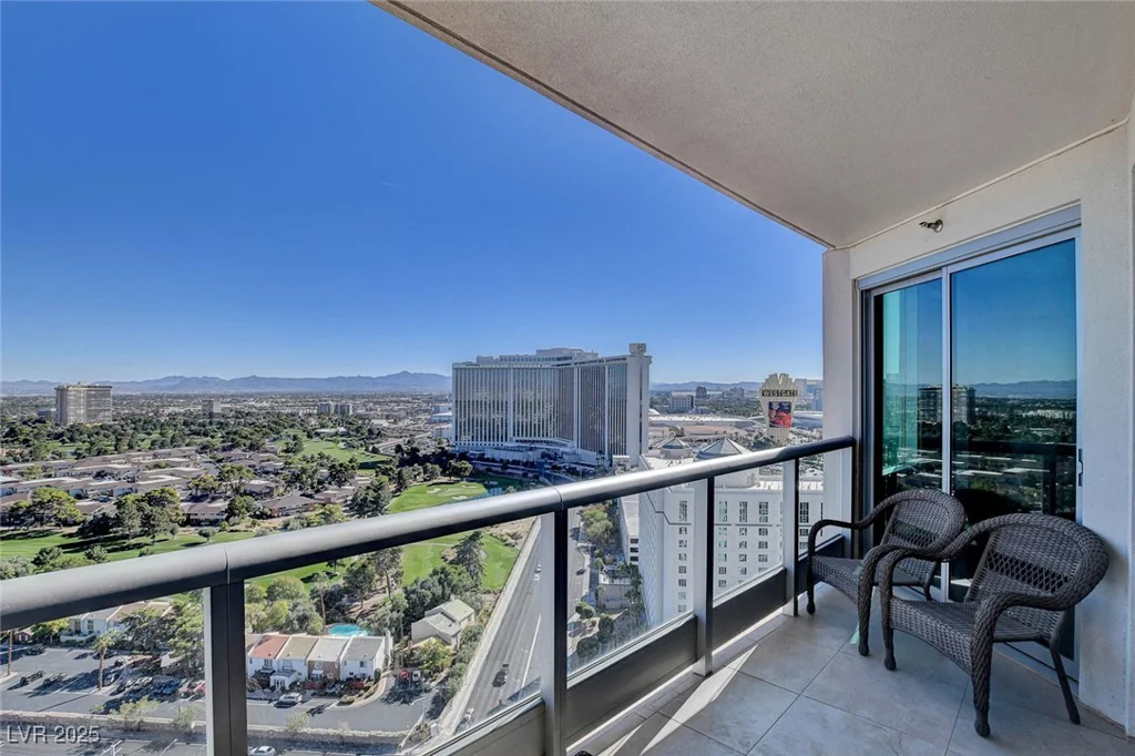 322 Karen, Las Vegas, NV 89109