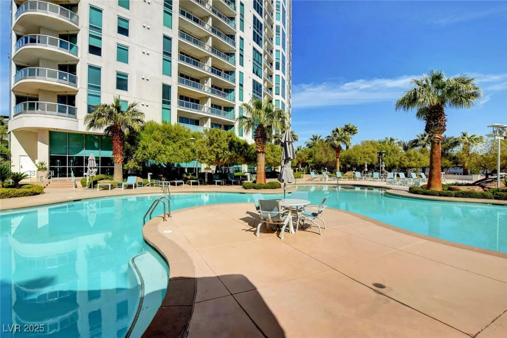 322 Karen, Las Vegas, NV 89109