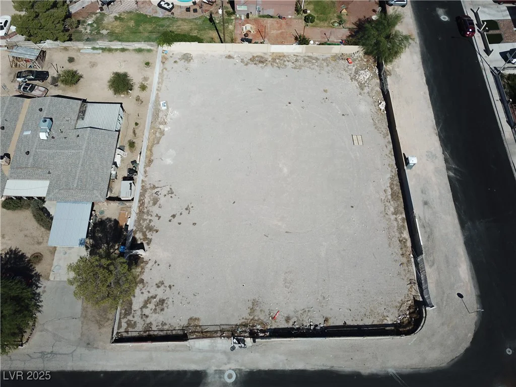 4730 Pioneer, Las Vegas, NV 89102