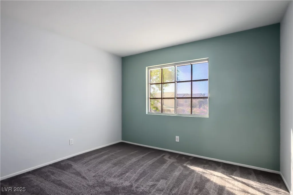4850 Little Cayman, North Las Vegas, NV 89031