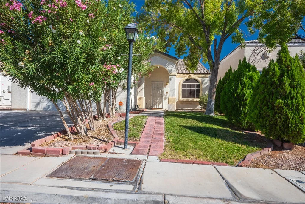 4850 Little Cayman, North Las Vegas, NV 89031