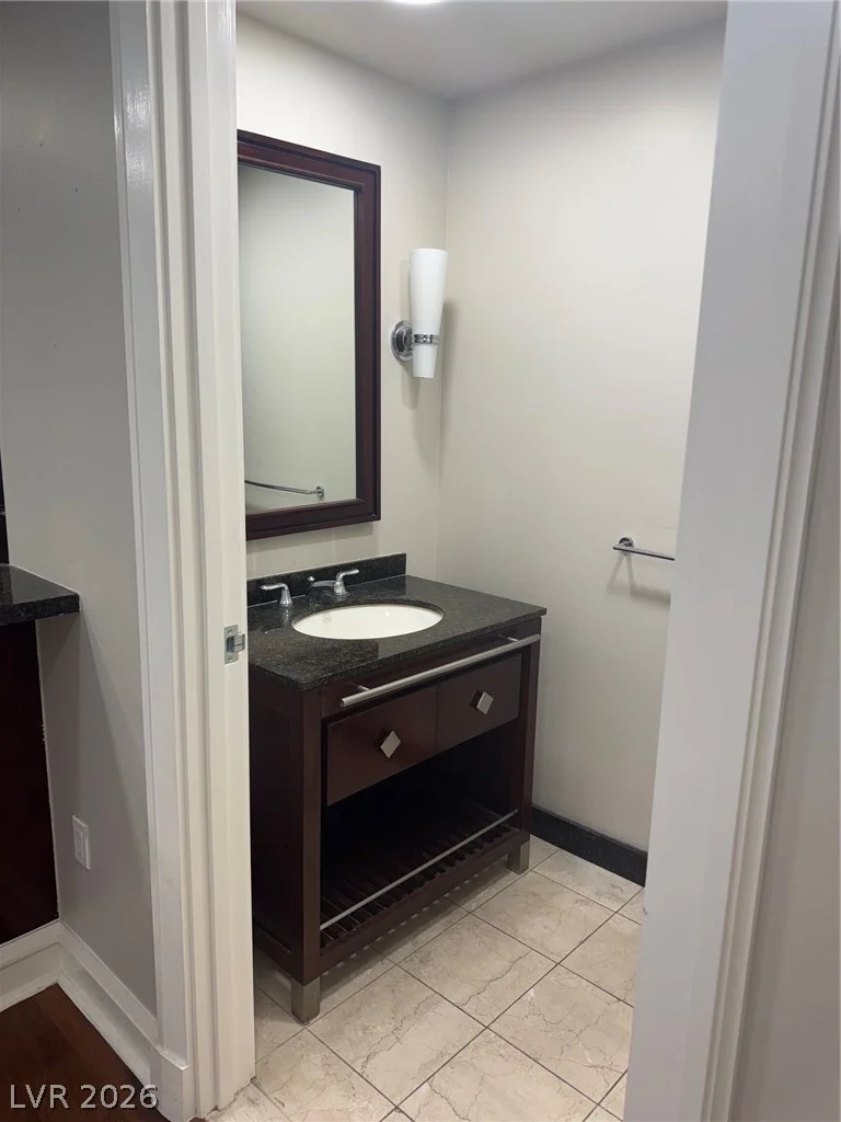 2700 Las Vegas, Las Vegas, NV 89109