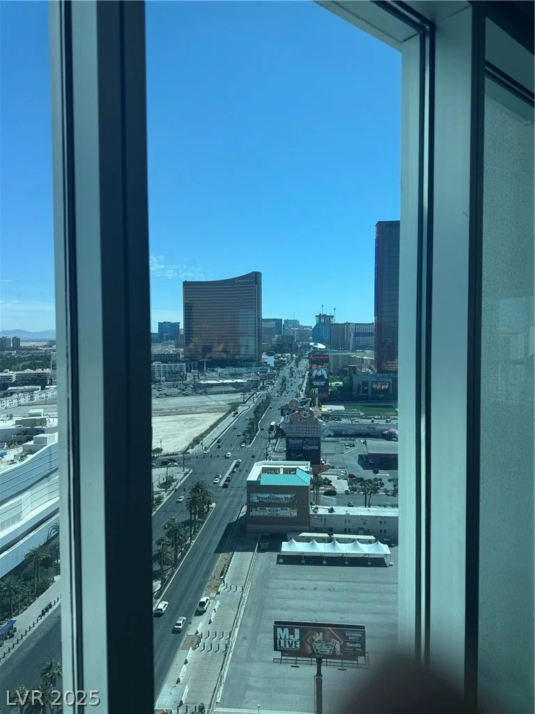 2700 Las Vegas, Las Vegas, NV 89109