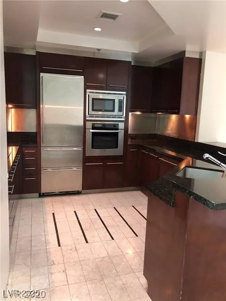 2700 Las Vegas, Las Vegas, NV 89109