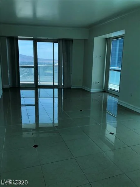 2700 Las Vegas, Las Vegas, NV 89109