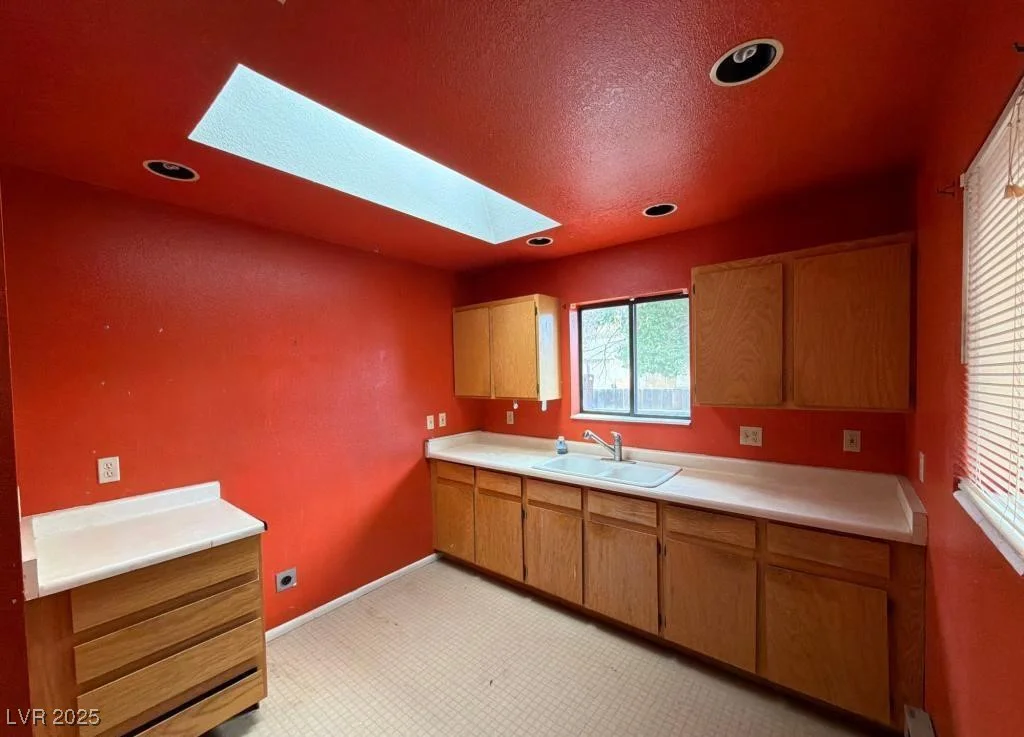 70 Tennille, Caliente, NV 89008