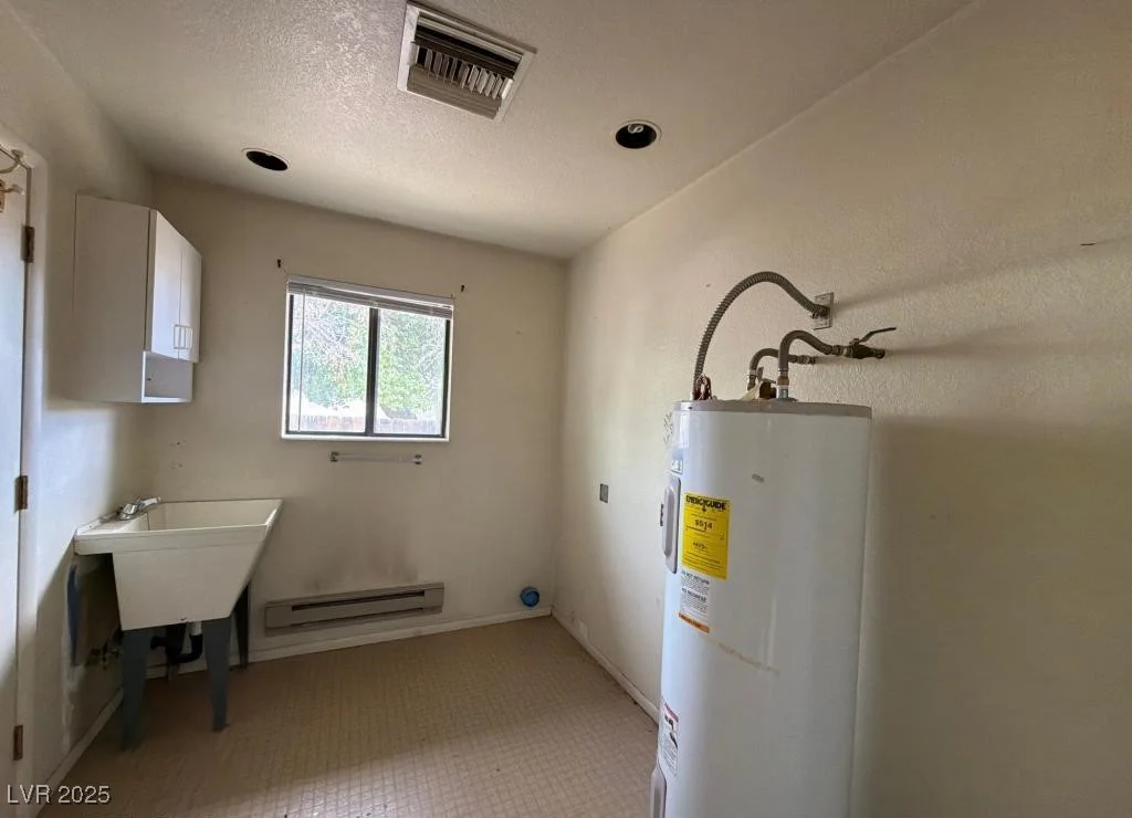 70 Tennille, Caliente, NV 89008