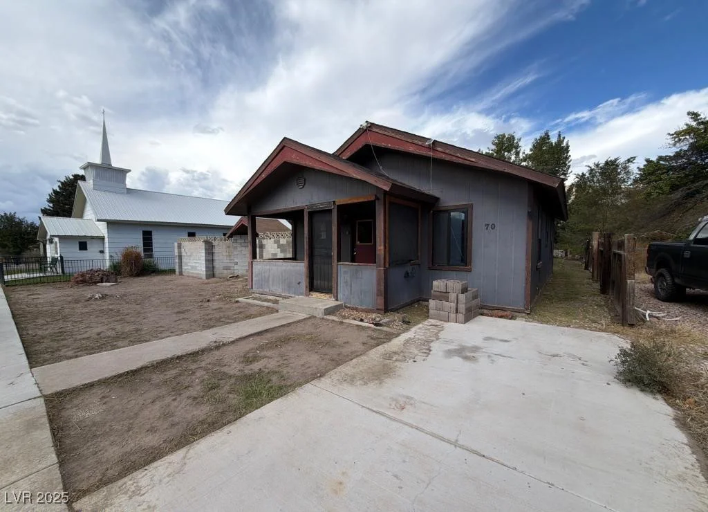 70 Tennille, Caliente, NV 89008