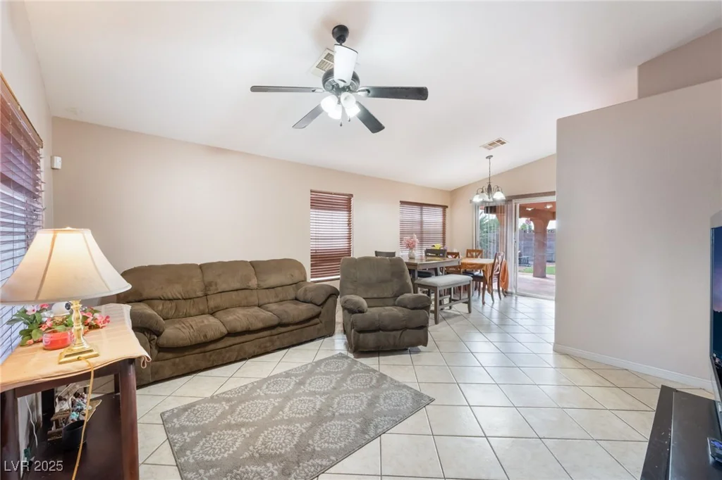 31 Winley Chase, North Las Vegas, NV 89032