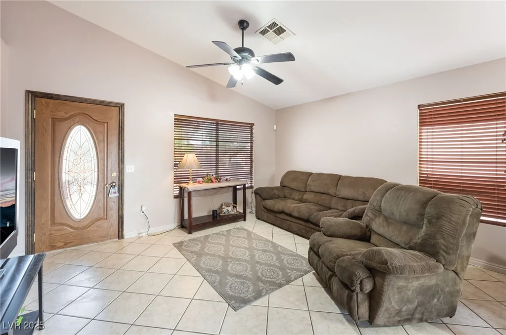 31 Winley Chase, North Las Vegas, NV 89032