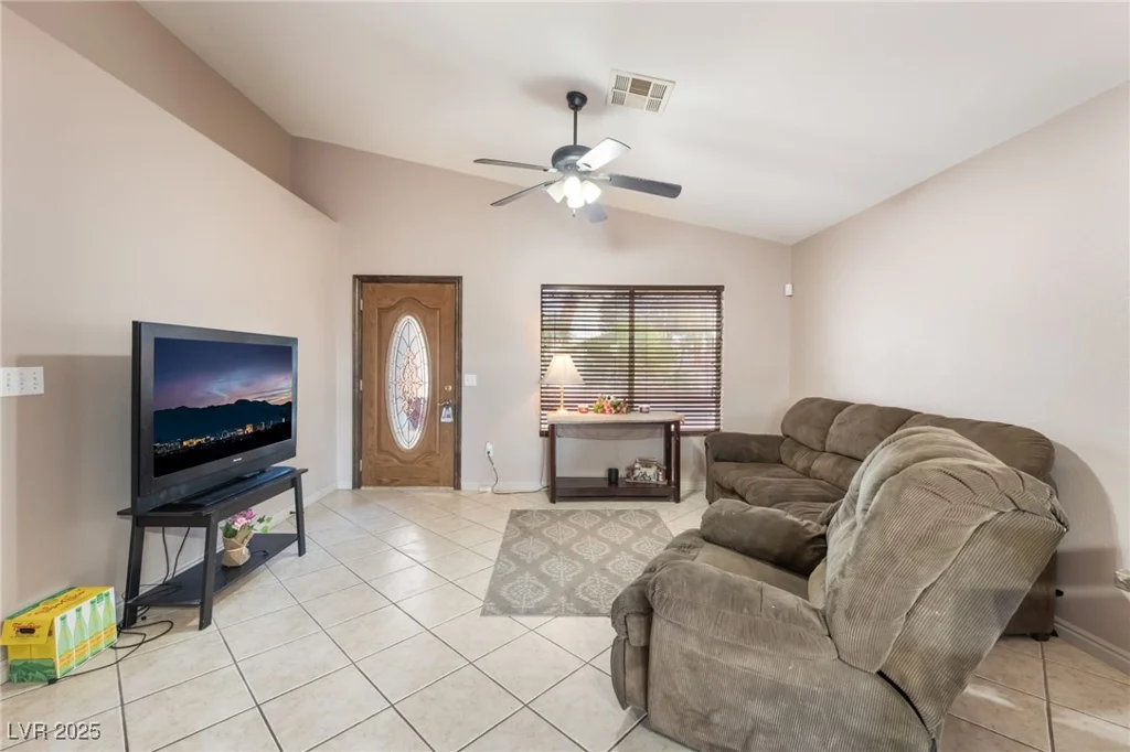 31 Winley Chase, North Las Vegas, NV 89032
