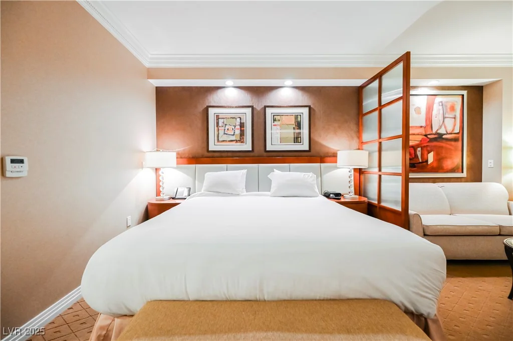 125 HARMON, Las Vegas, NV 89109