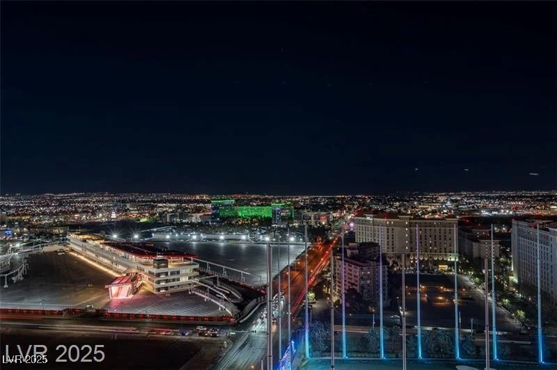 125 HARMON, Las Vegas, NV 89109