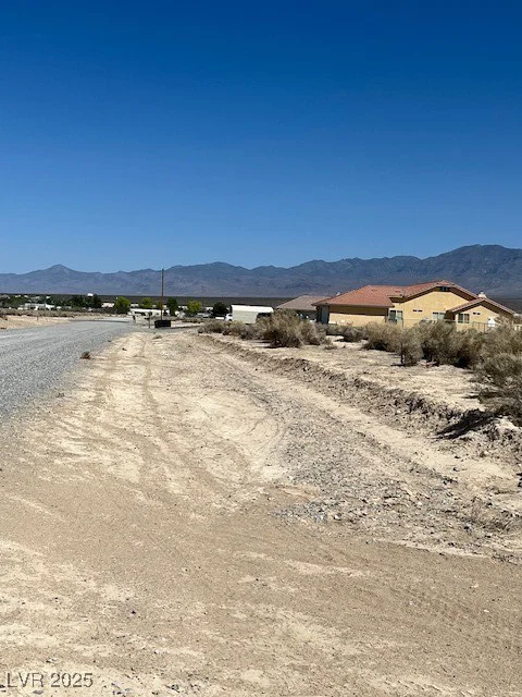 3831 Lookout, Pahrump, NV 89048