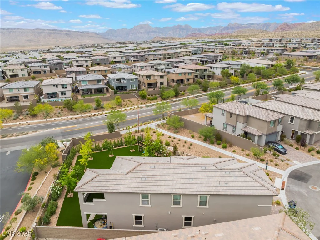438 Wind Poppy, Las Vegas, NV 89138